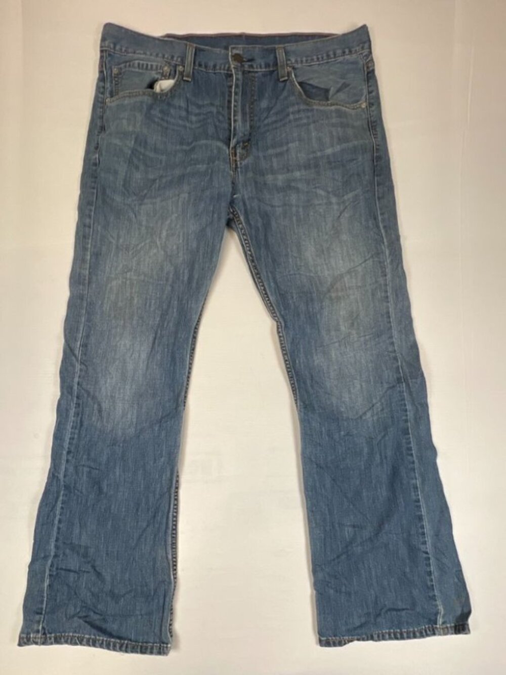 Levi's 527 Men's 36x30 Blue Denim Boot Cut Jeans Medium Wash